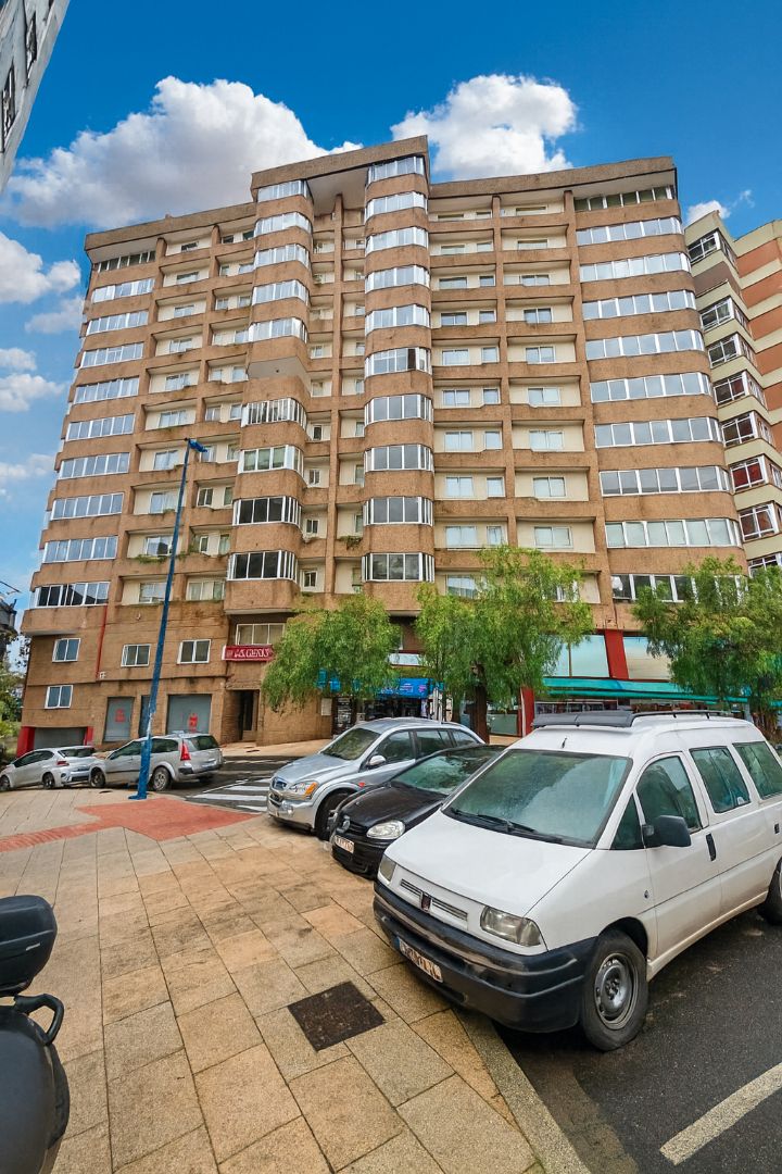 Vista exterior de Dúplex en venda en Vigo 