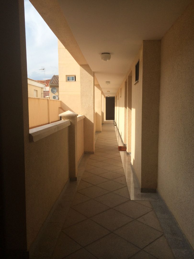 Apartament en venda en Fuente Vaqueros amb Forn i Rentadora