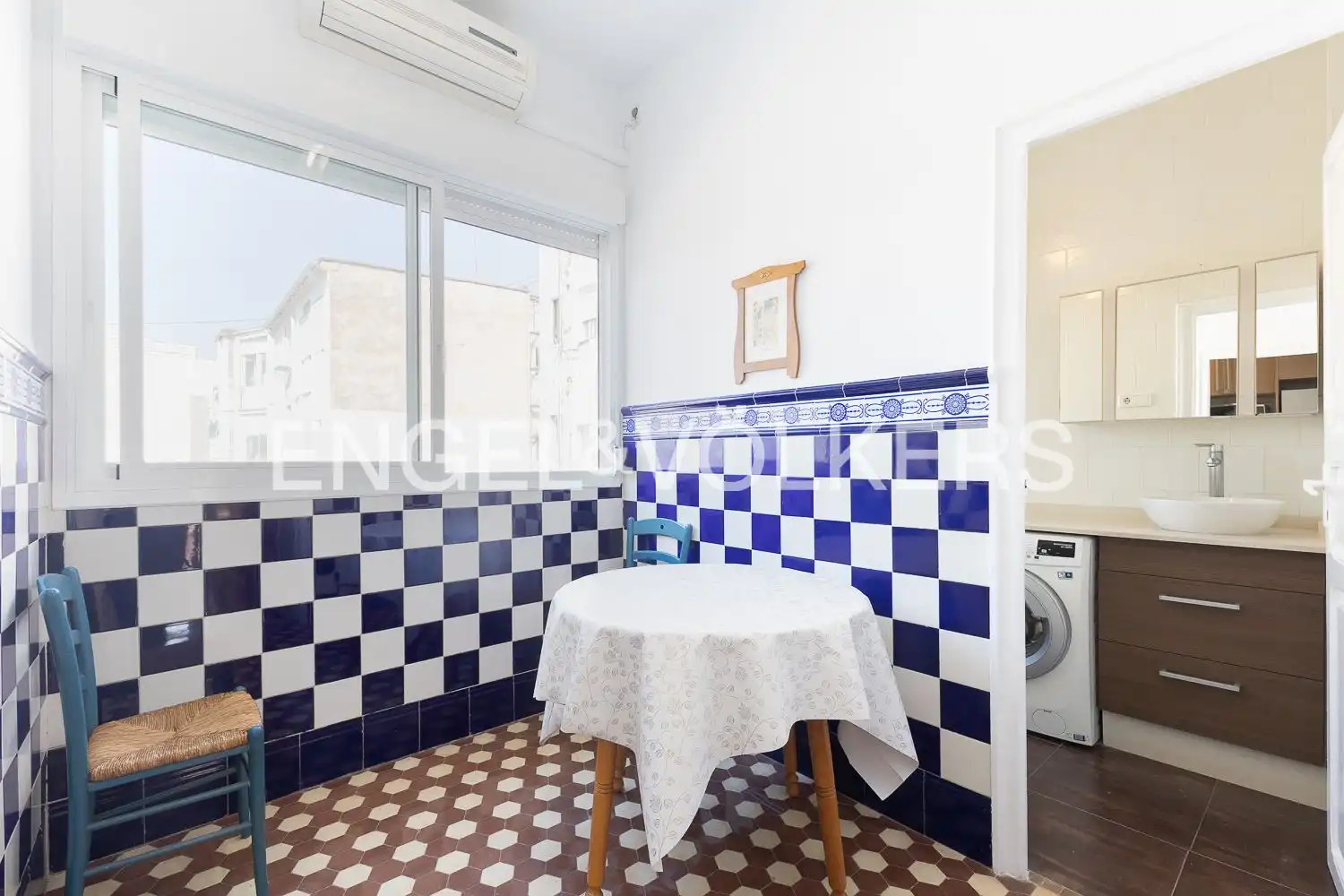 Balcony of Flat for rent in Valencia  with Air Conditioner, Heating and Balcony