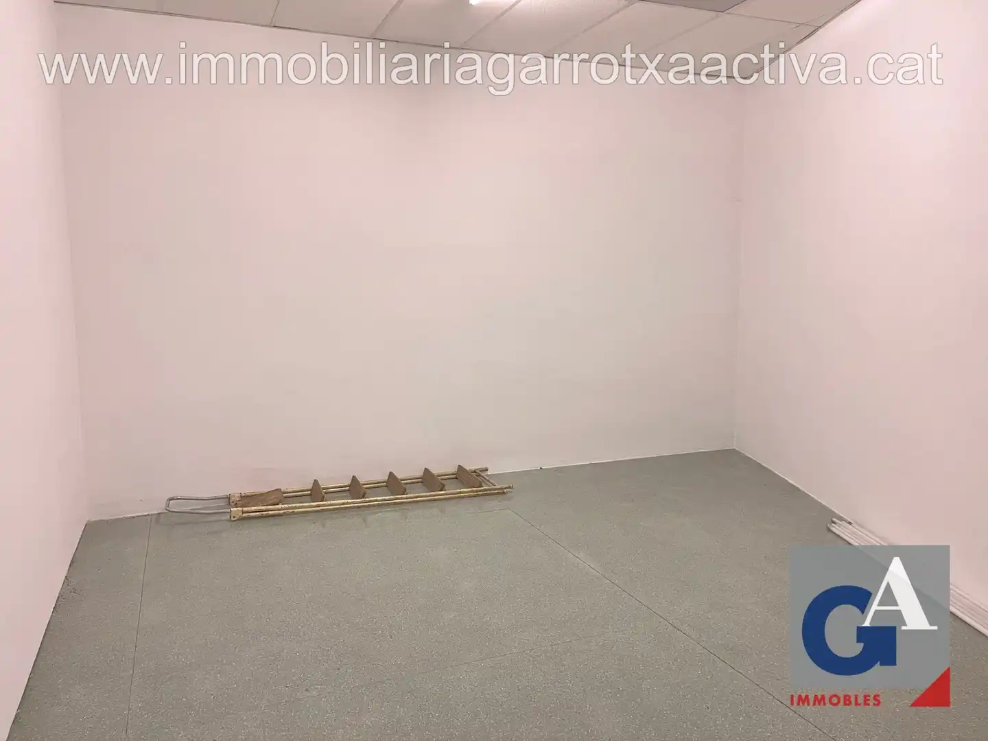 Business premises for sale in Olot, imagen 12