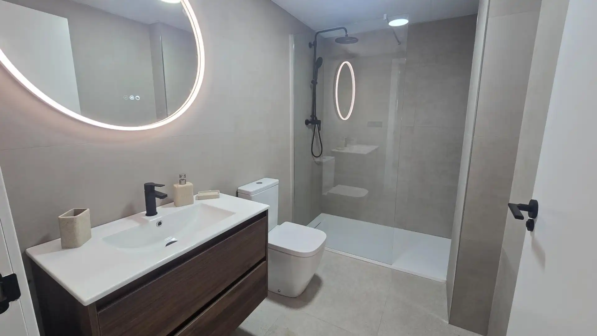 Bany de Apartament en venda en Mutxamel amb Terrassa i Piscina comunitària