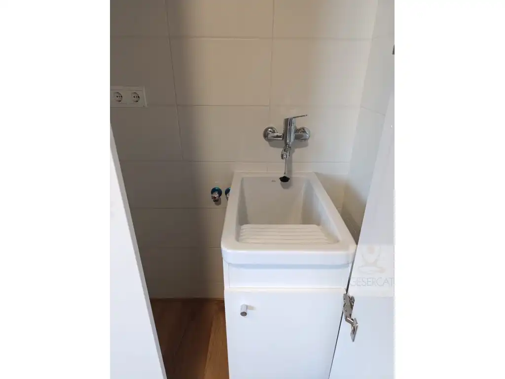 Wohnung zur Miete in Calle Benet Cortada, Volpelleres
