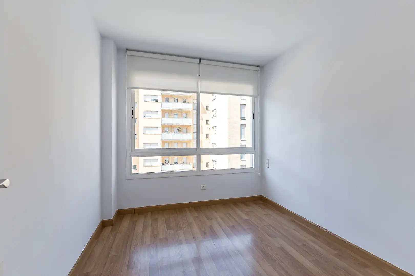 Habitación de Piso en venta en Molins de Rei con Aire acondicionado, Calefacción y Parquet