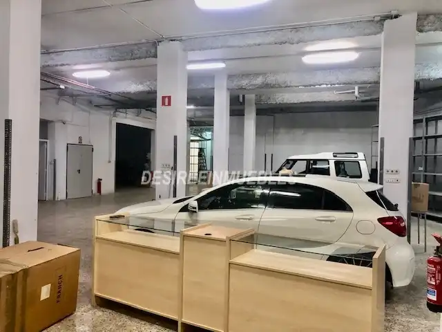 Aparcament de Local de lloguer en Valencia amb Aire condicionat i Calefacció