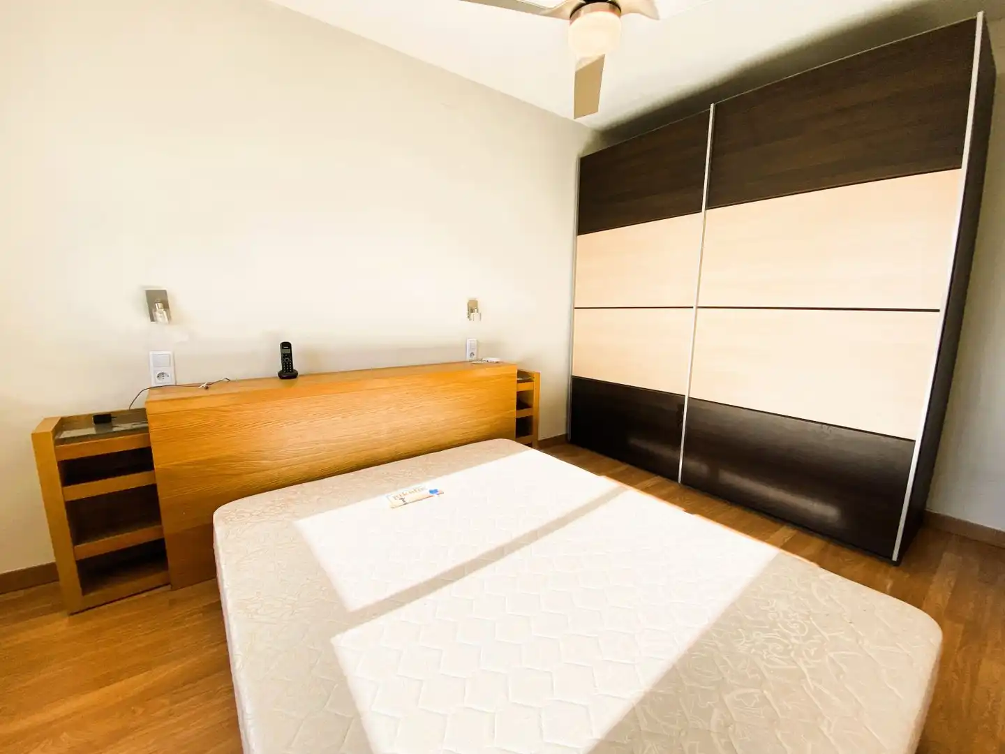Piso con terraza en venta en Lluis Companys, imagen 22