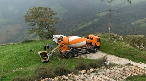 Foto 5 de Casa o chalet en venta en La Azuela, San Roque de Riomiera, Cantabria