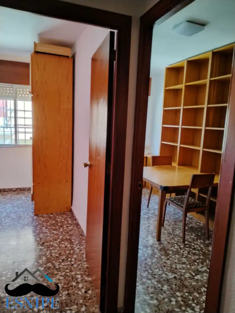 Wohnung zum Verkauf in Archena mit Klimaanlage und Balkon