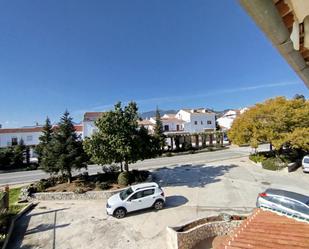 Vista exterior de Local en venda en Yunquera amb Aire condicionat i Moblat