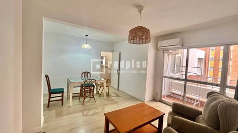 Foto 2 de Piso en venta en Nuestra Señora de Los Clarines, Parque Victoria Eugenia, Málaga Capital