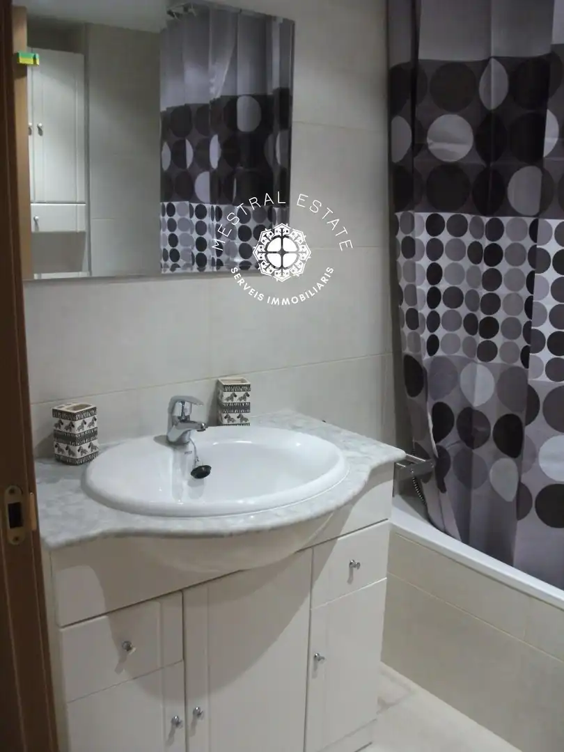 Bathroom of Flat for sale in Vila-seca  with Storage room, Swimming Pool and Community pool