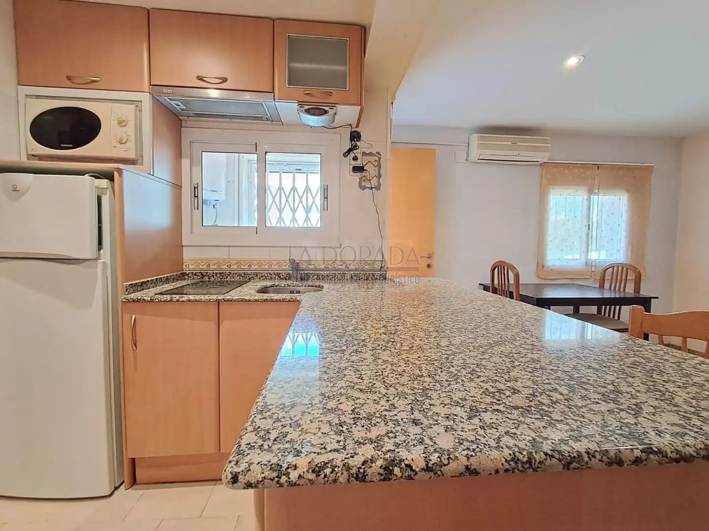 Kitchen of Study for sale in Salou  with Air Conditioner, Heating and Balcony