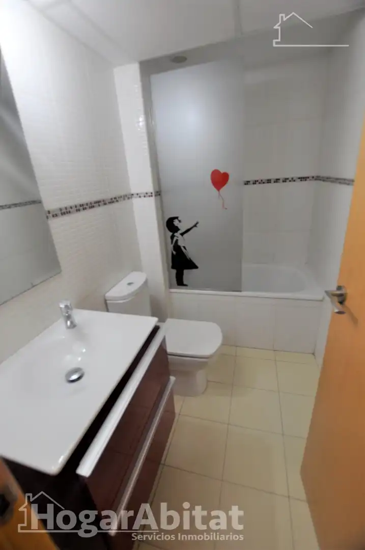 Baño de Piso en venta en Mislata con Aire acondicionado