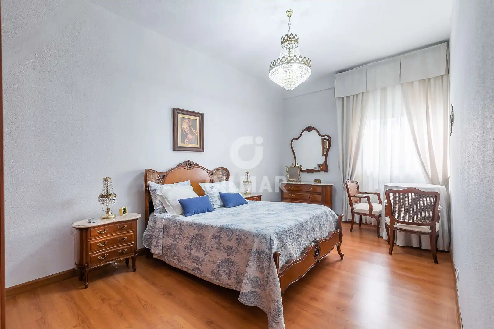 Habitación de Piso en venta en Madrid con Calefacción y Balcón