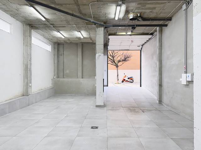 Local comercial en Alquiler en Tudela - Domingo Gaztelu en Lourdes