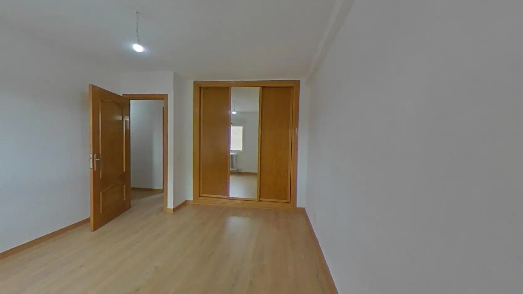 Dormitori de Pis en venda en Móstoles amb Calefacció i Parquet