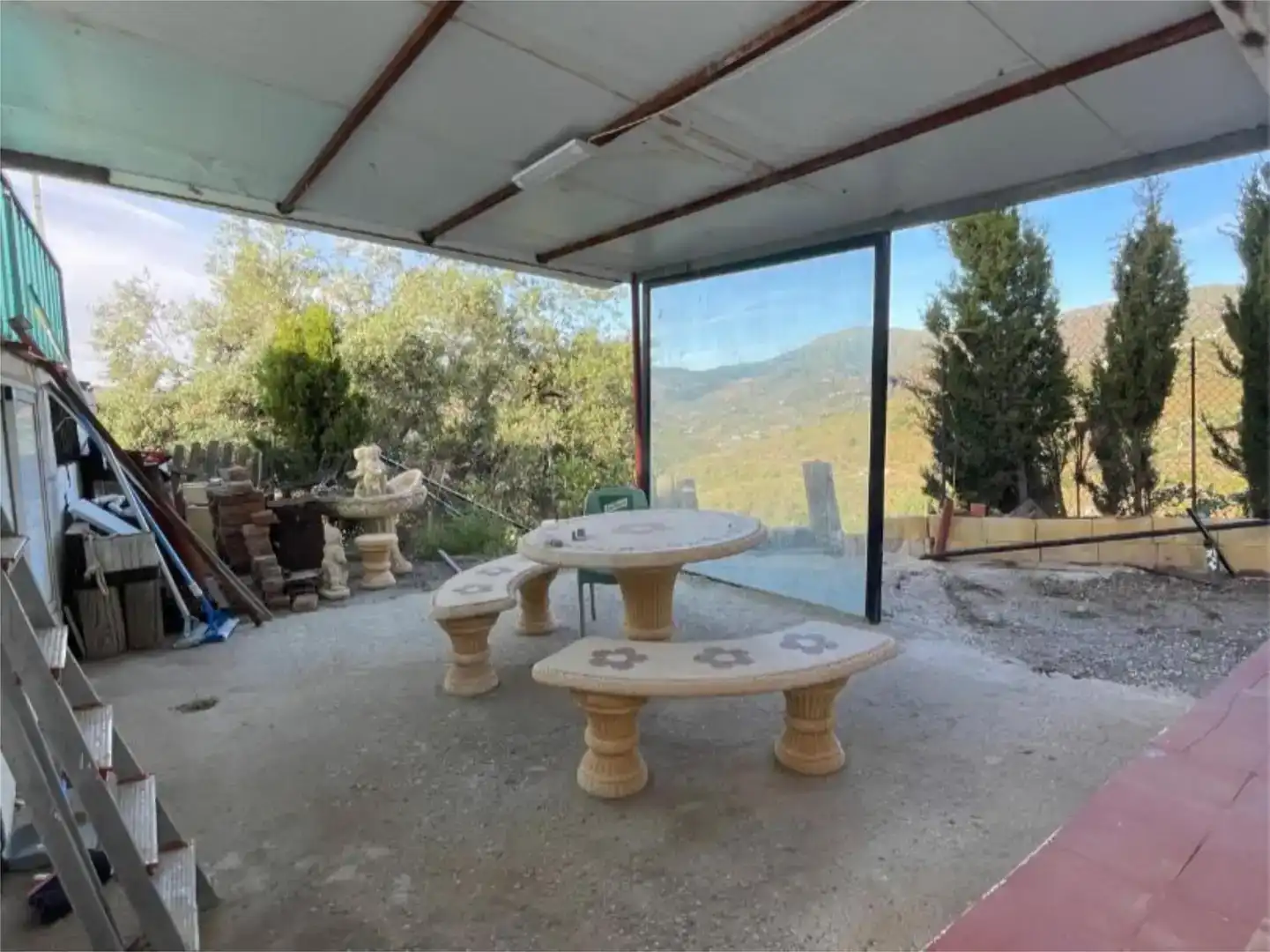 Terrassa de Finca rústica en venda en El Borge amb Piscina i Balcó