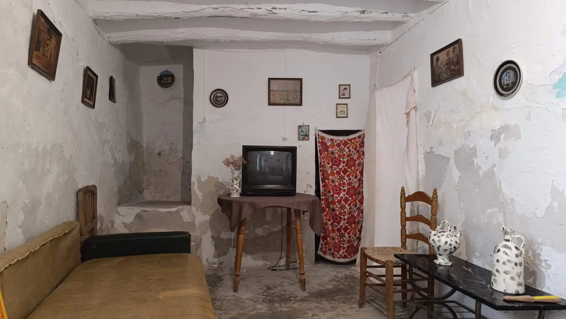 Sala d'estar de Casa o xalet en venda en Pegalajar amb Terrassa i Moblat