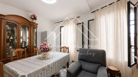 Foto 2 de Piso en venta en El Carmen - La Barrera, Lucena