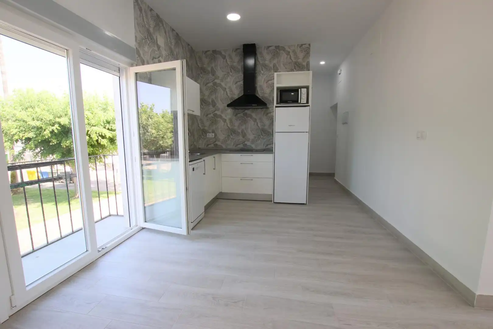 Küche von Wohnung zum Verkauf in Puebla de la Calzada mit Balkon