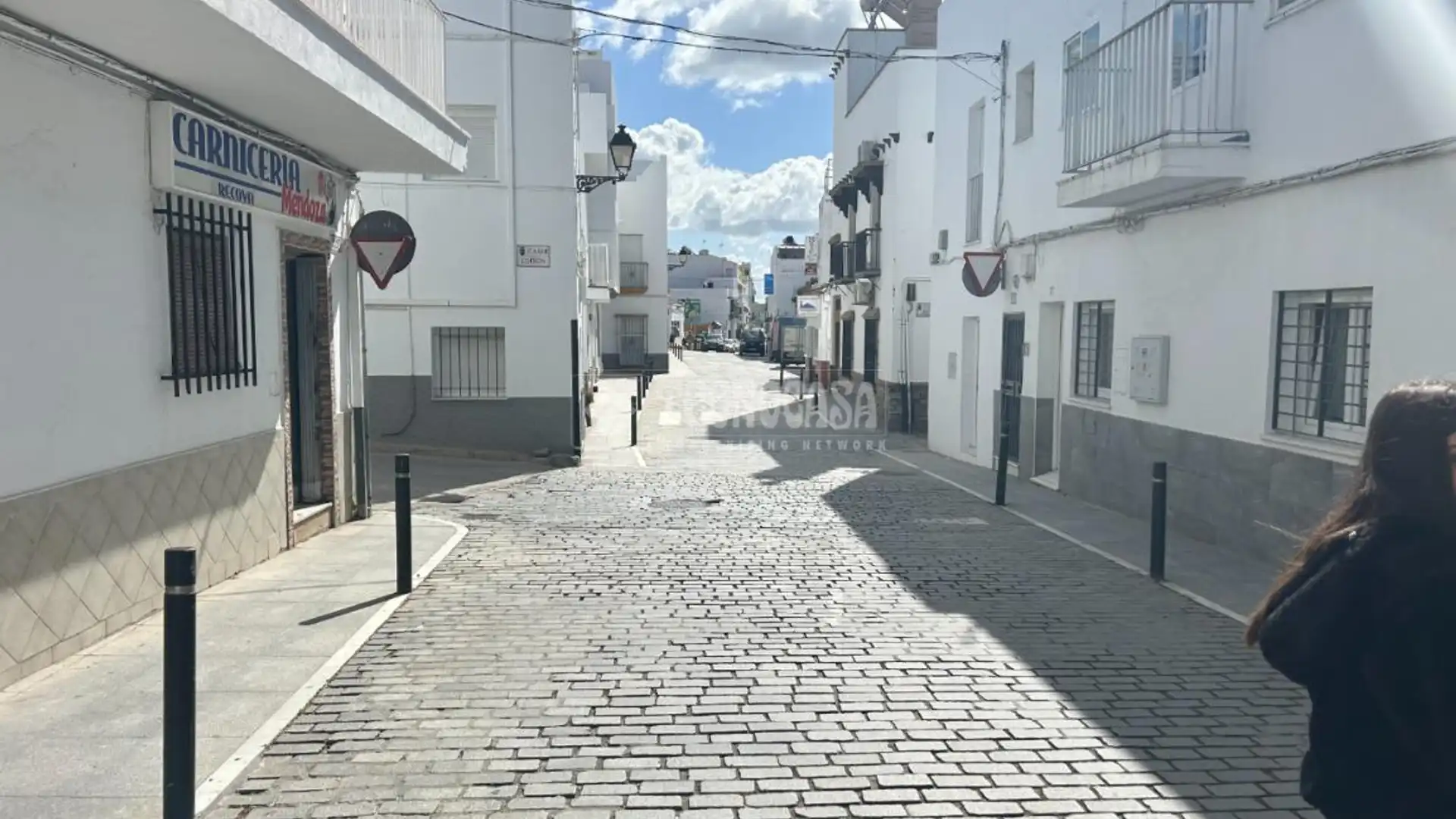 Vista exterior de Casa adosada en venta en Conil de la Frontera con Terraza
