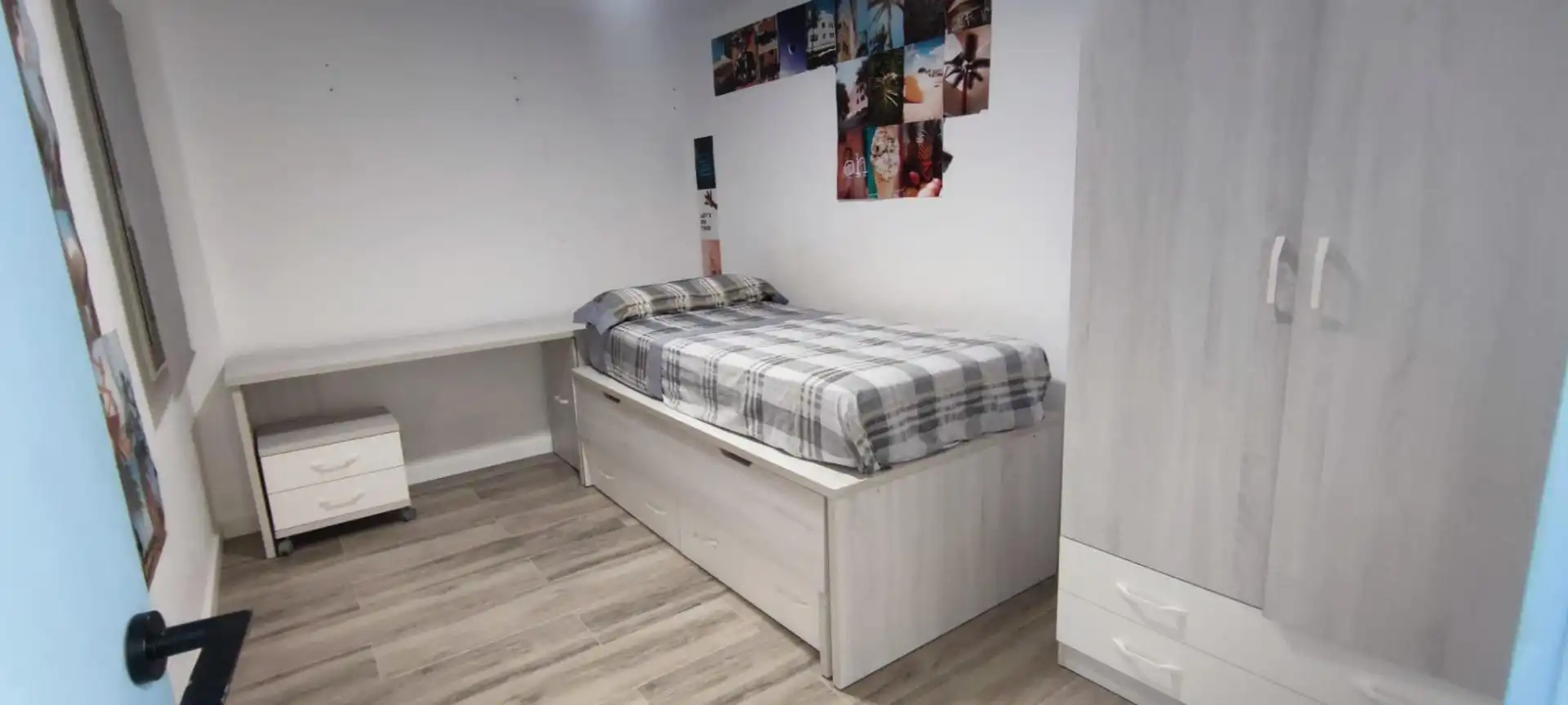 Dormitori de Pis en venda en Calella amb Terrassa i Balcó