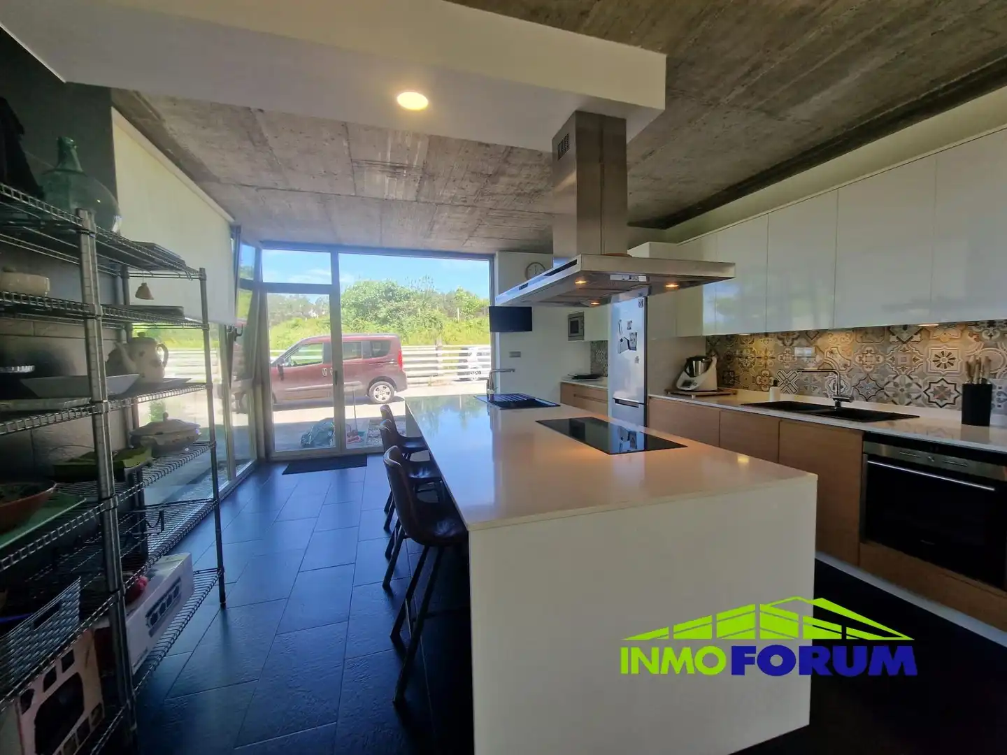 Cocina de Casa o chalet en venta en Miño con Jardín privado, Terraza y Trastero