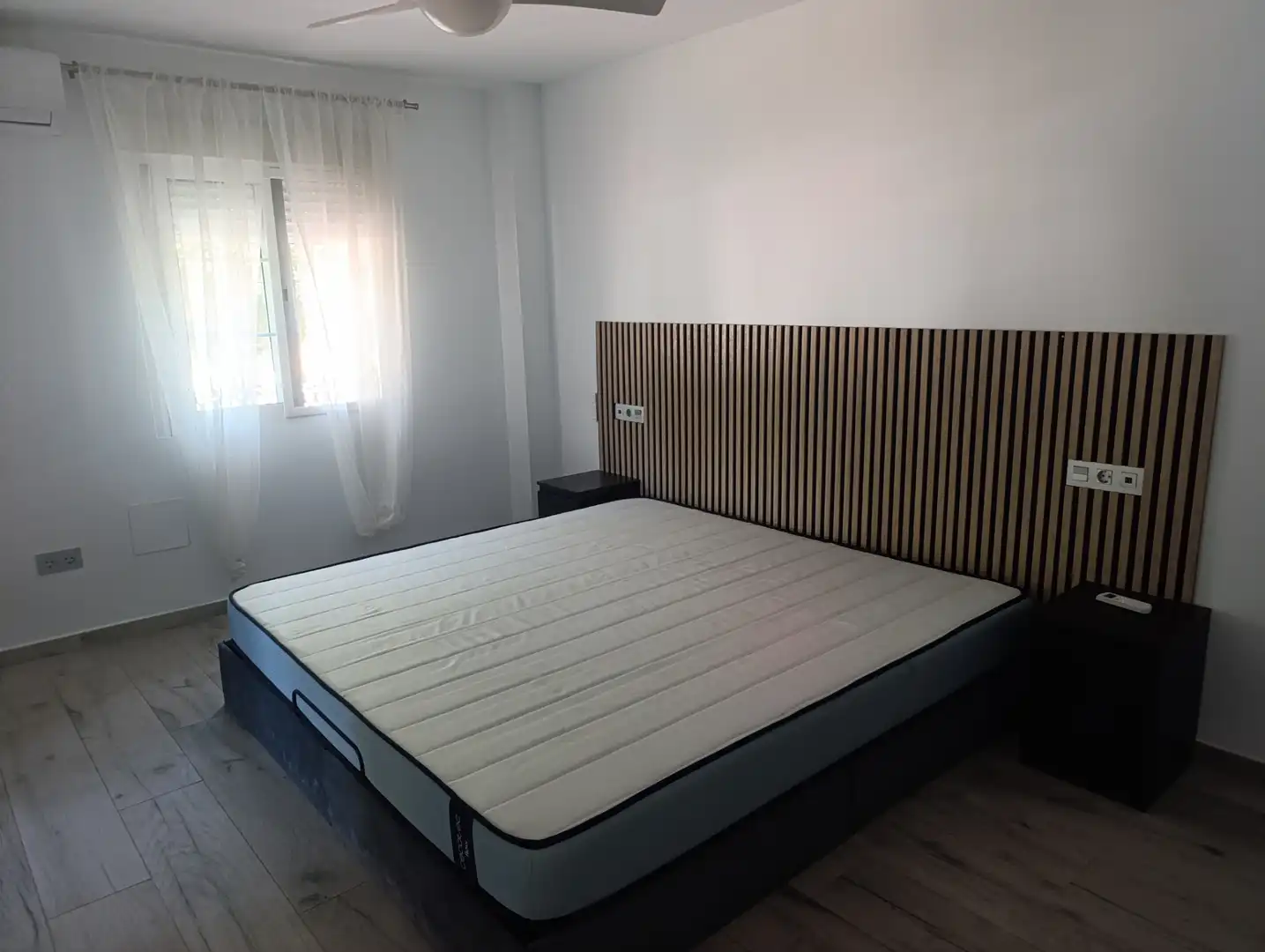Habitación de Casa o chalet de alquiler en Málaga con Aire acondicionado, Amueblado y Horno