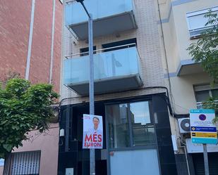 Exterior view of Duplex to rent in Sant Boi de Llobregat  with Air Conditioner
