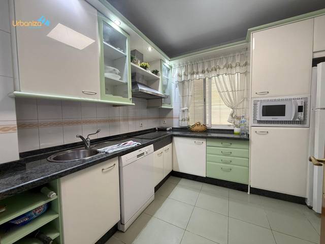 Piso en Alquiler en Calle Calle del Museo, 9, 9 en Pardaleras