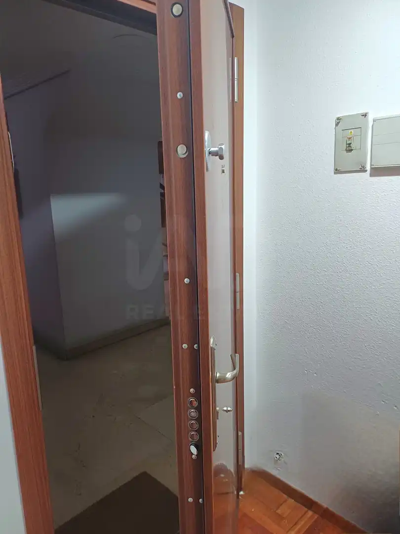 Dormitori de Pis en venda en León Capital  amb Calefacció i Terrassa