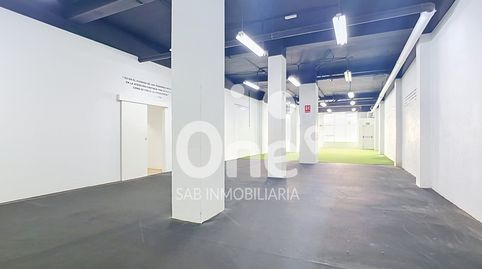 One SAB Inmobiliaria te presenta un local con infinitas posibilidades en una de las zonas con mayor proyección de Valencia., imatge 3