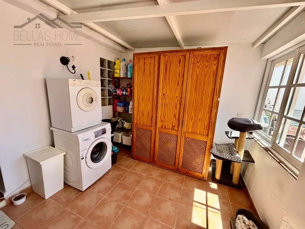 Casa amb terrassa en venda a Calle Jesus Y Maria, imagen 18