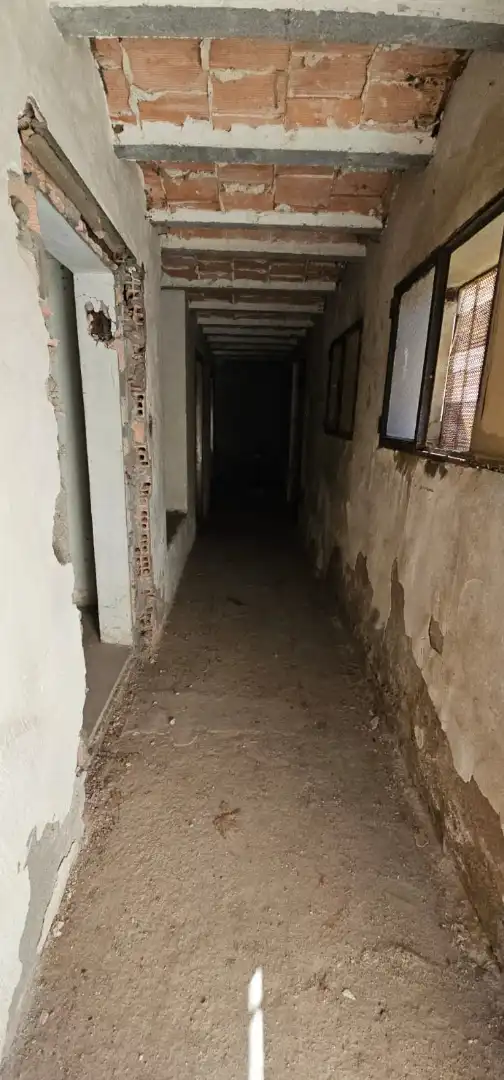 Gewerbefläche zum Verkauf in Avenida Primero de Mayo, imagen 24