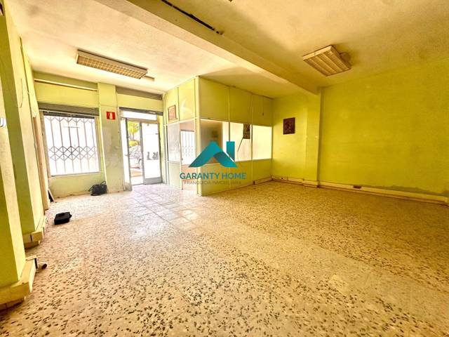 Local comercial en Alquiler en Calle Calle de Juan XXIII en Coslada pueblo