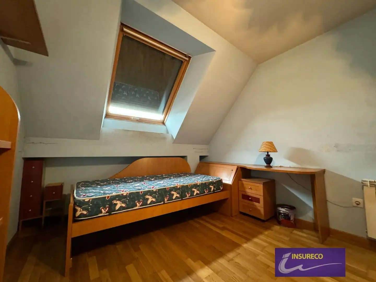 Habitación de Dúplex en venta en León Capital  con Calefacción, Terraza y Trastero