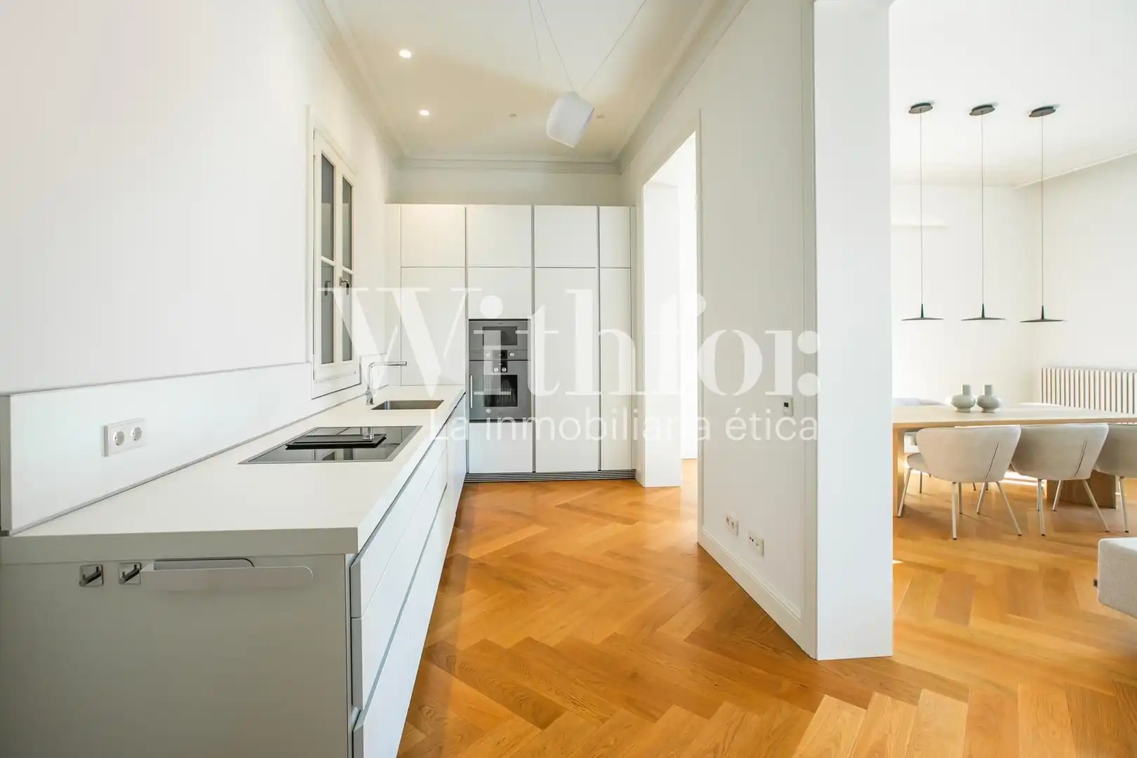 Flat for rent in Calle de Girona, Dreta de l'Eixample