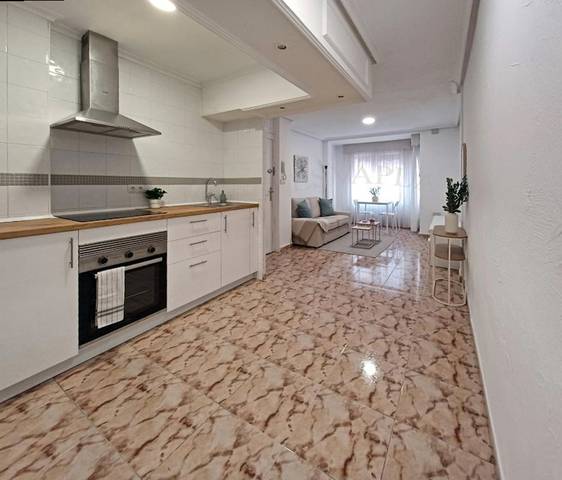 Piso en Alquiler en Carolinas Altas