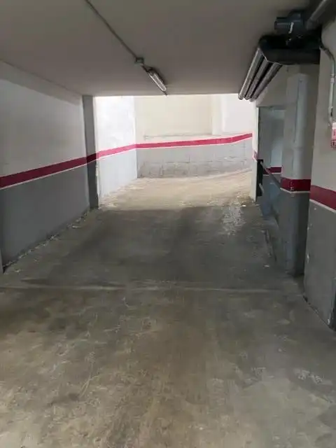Parkplatz zum Verkauf in Carrer Rosalí Rovira, imagen 3