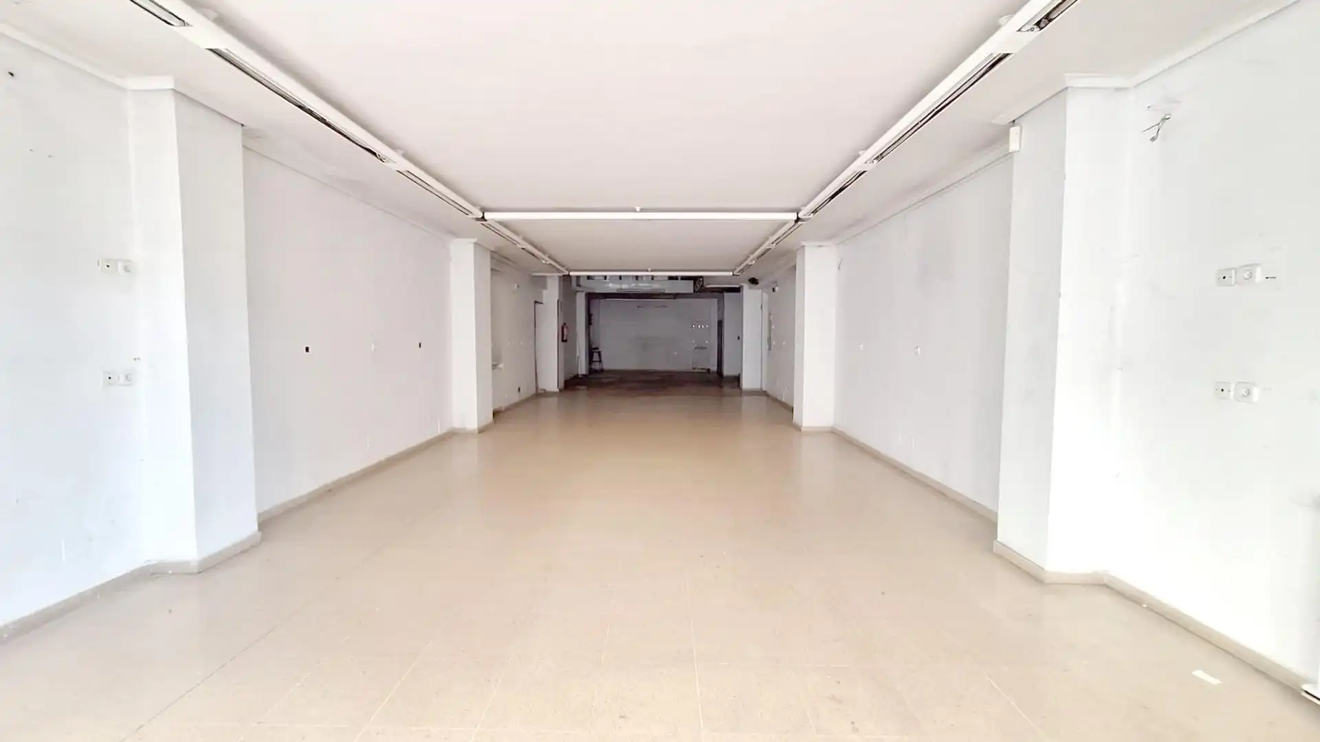 Local comercial en alquiler en Centro, imagen 4