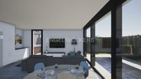 Sala d'estar de Casa adosada en venda en La Garriga amb Aire condicionat, Terrassa i Piscina