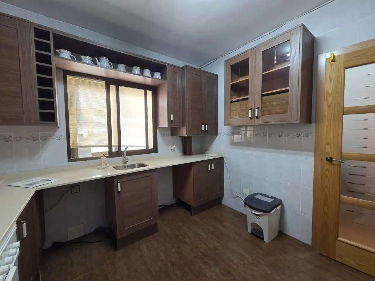 Kitchen of Flat for rent in Loeches  with Air Conditioner and Heating