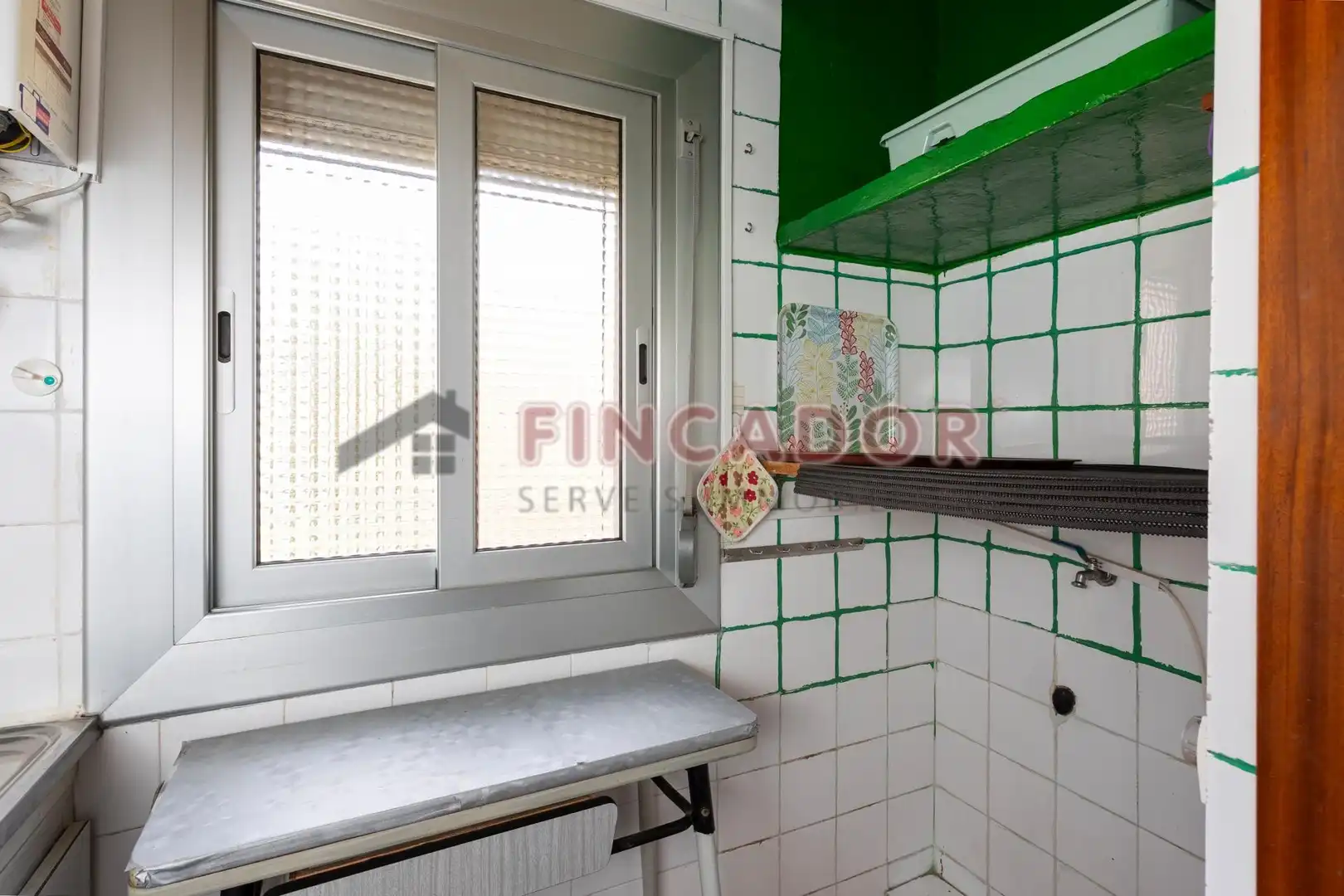 Cocina de Piso en venta en Barcelona con Balcón