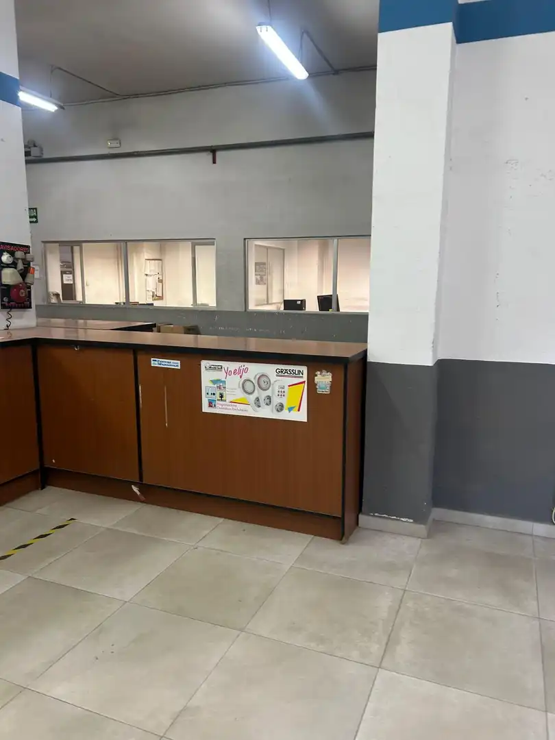 Nave industrial en venta en Valencia