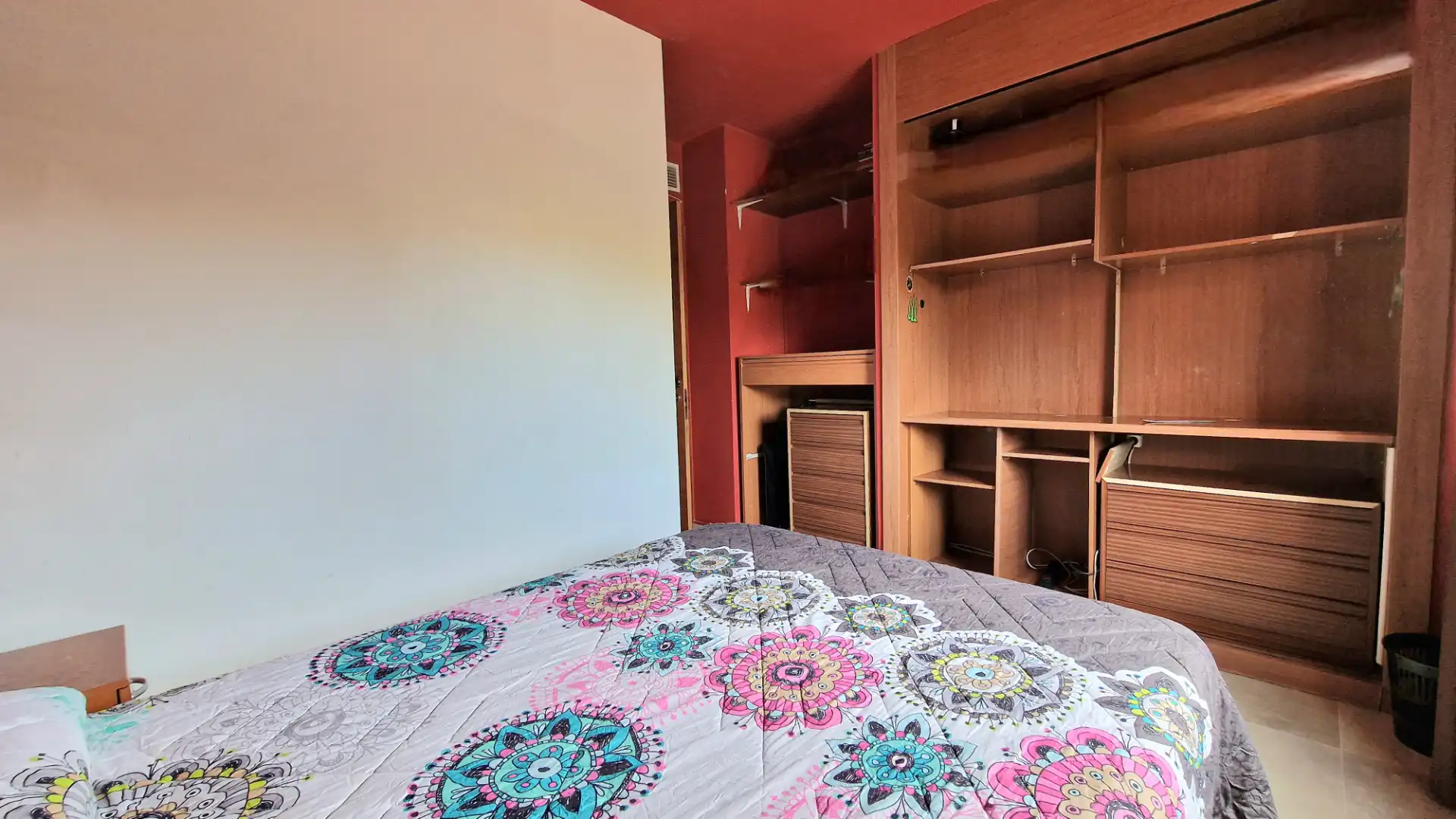 Schlafzimmer von Wohnung zum Verkauf in Mairena del Aljarafe