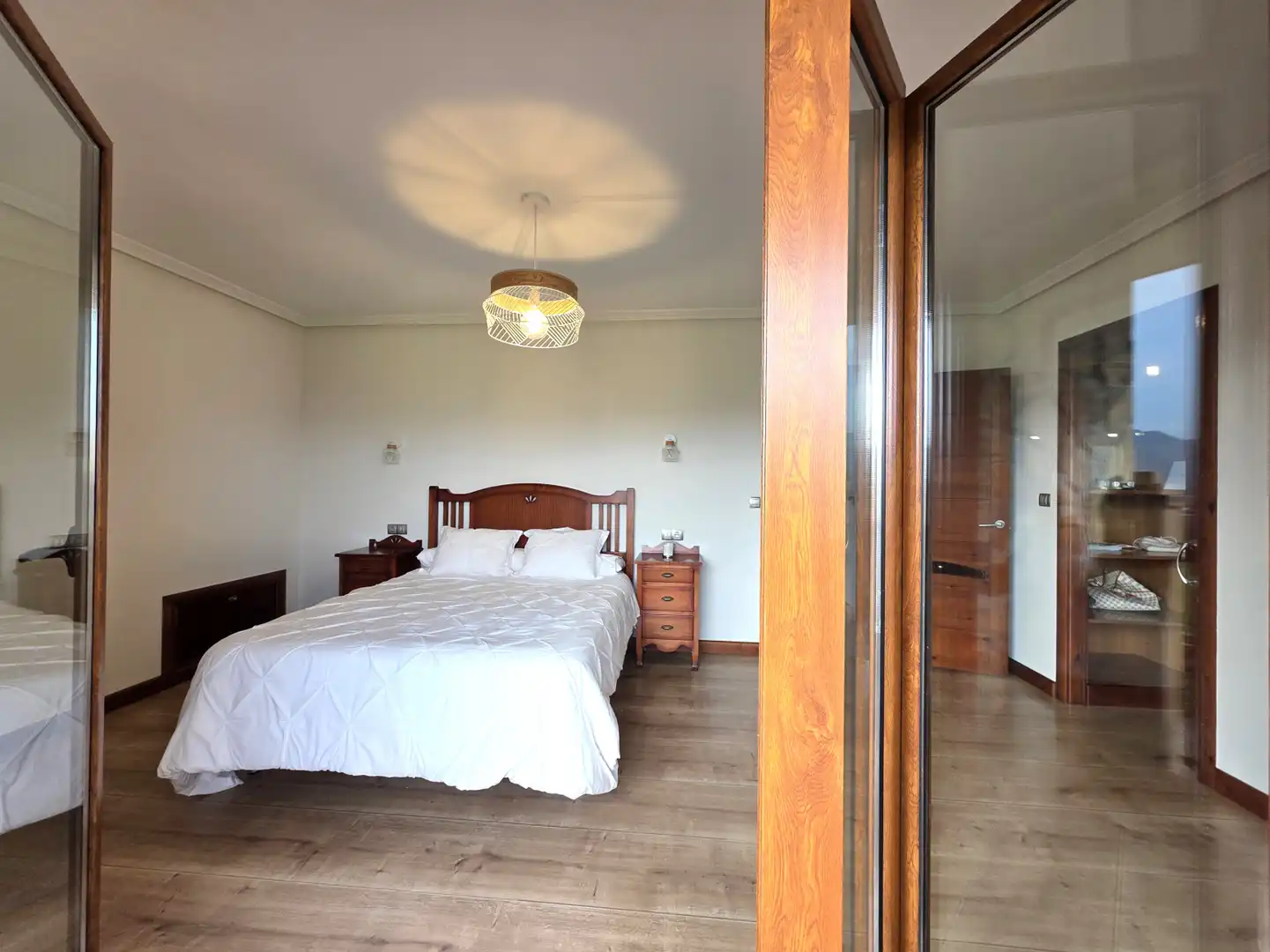 Bedroom of Houses for sale in Nava  with Heating, Private garden and Terrace