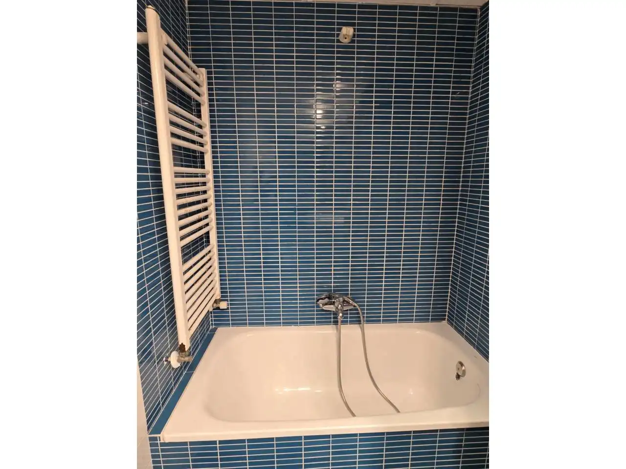 Baño de Piso en venta en Valencia con Aire acondicionado, Calefacción y Parquet