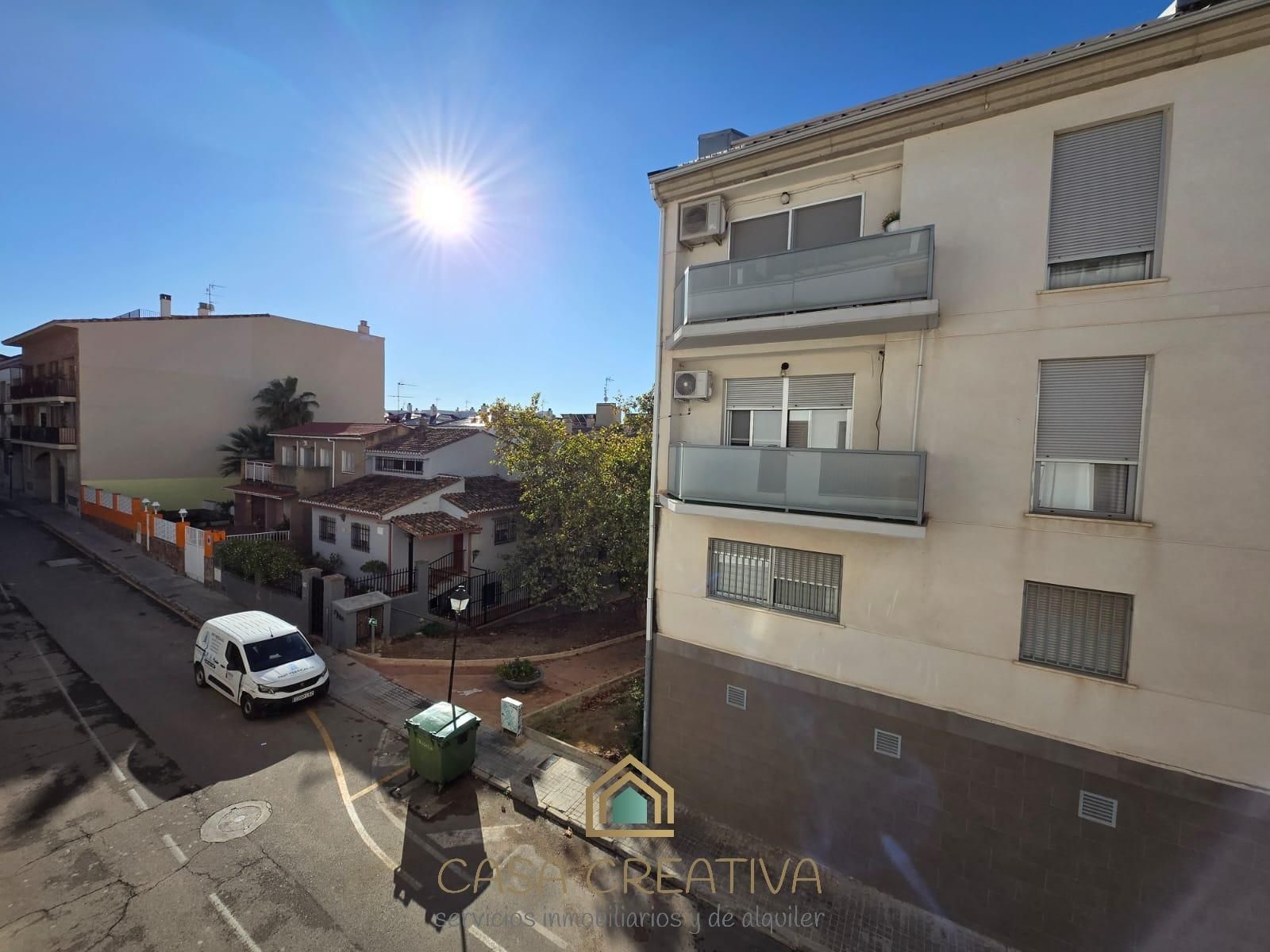 Außenansicht von Wohnungen zum Verkauf in Náquera mit Klimaanlage, Terrasse und Balkon