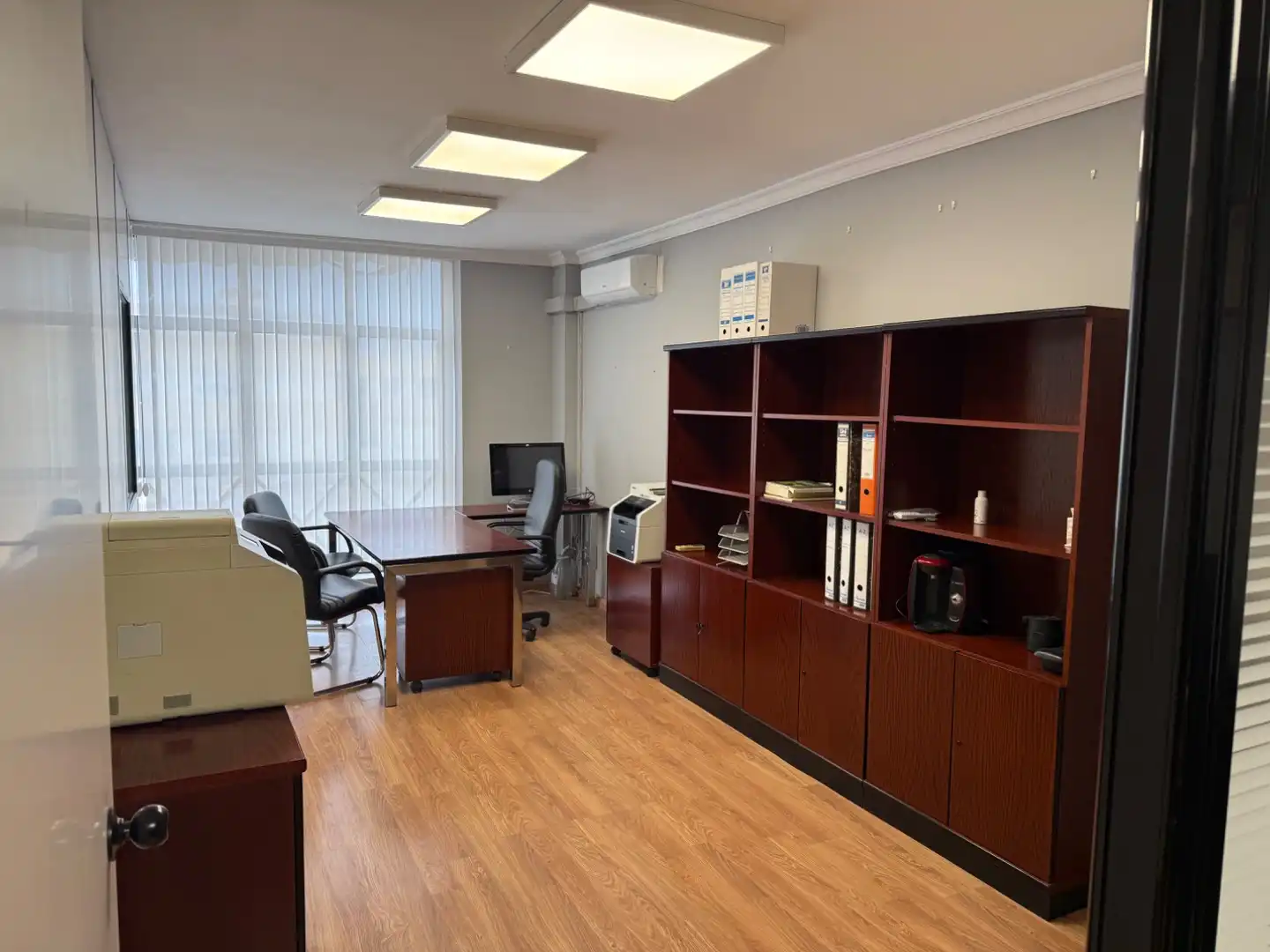 Oficina de lloguer en Centro - La Vega Alta
