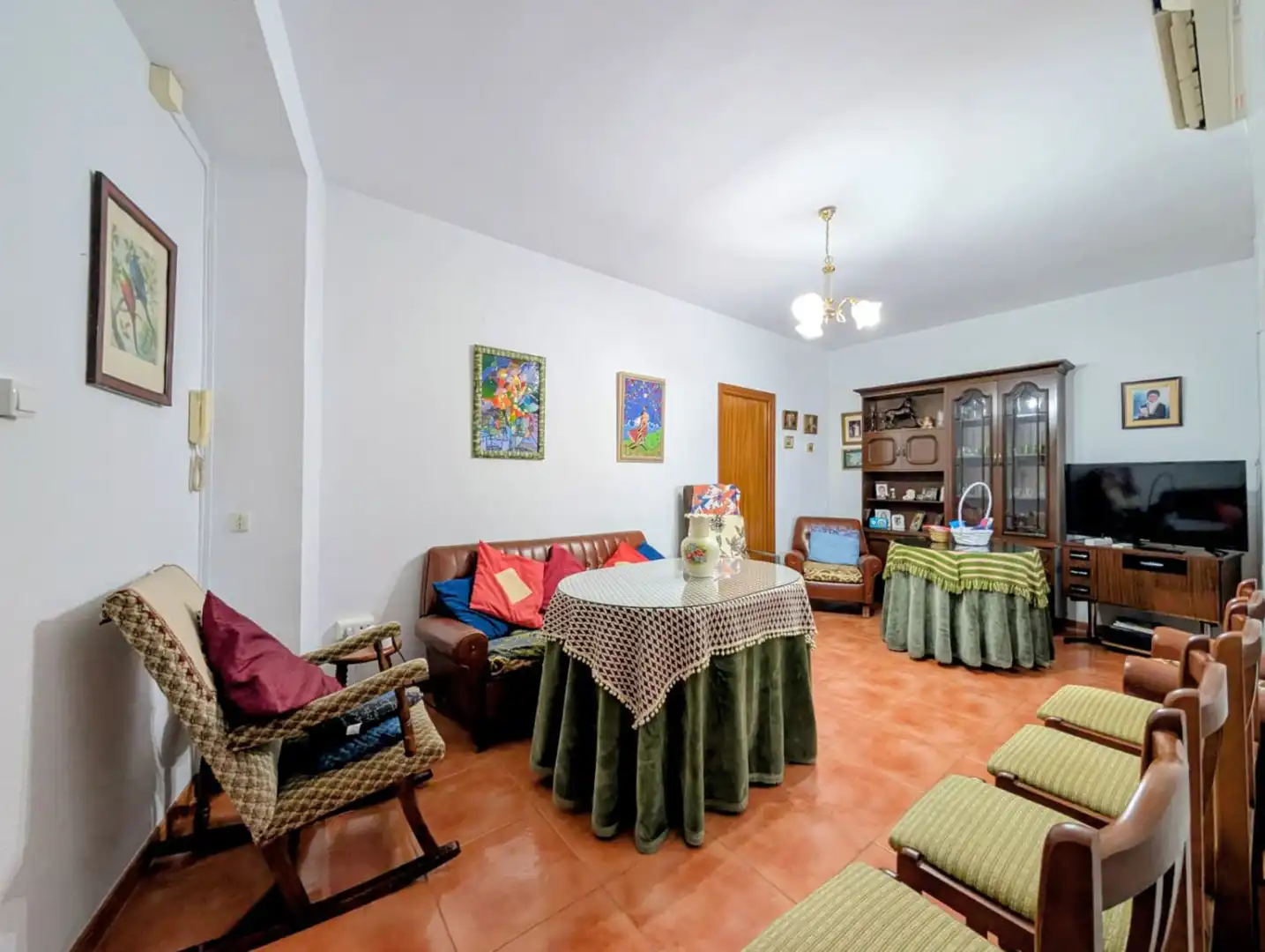 Maison avec terrasse à vendre à Ramón y Cajal
