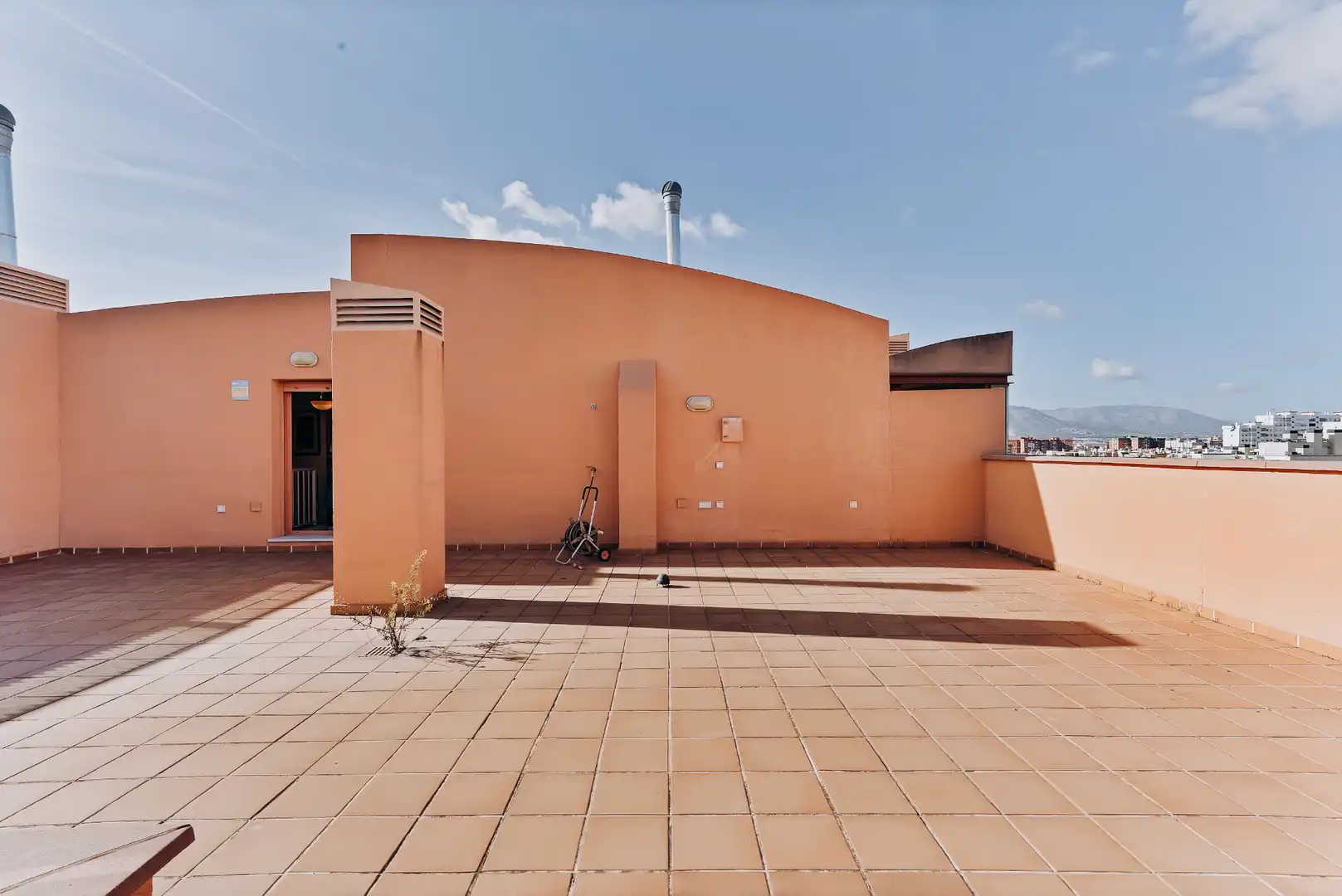 Vista exterior de Ático en venta en Málaga con Aire acondicionado, Calefacción y Terraza